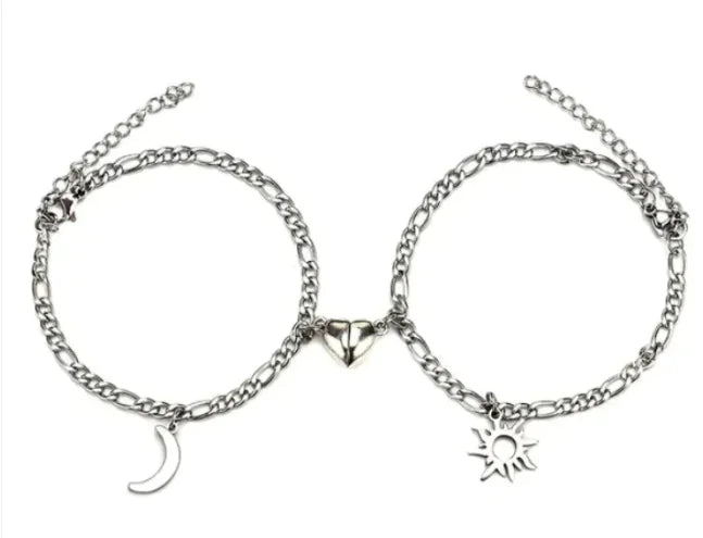 Magnetic Love Link Bracelets – Couple & Best Friend Matching Gift